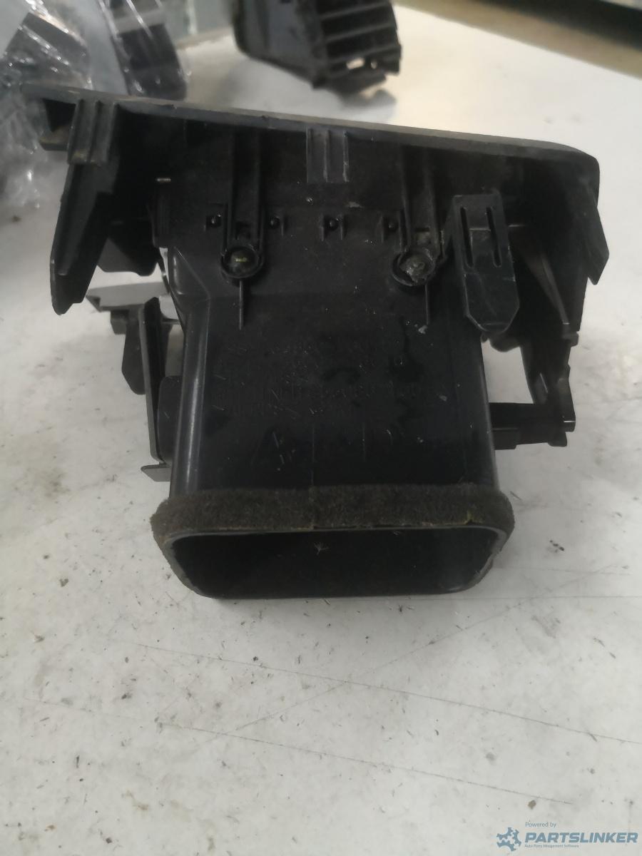 Guri ventilatie stanga fata LEXUS CT (ZWA10_) [ 2010 - > ] OEM 5565076010 – foto 2