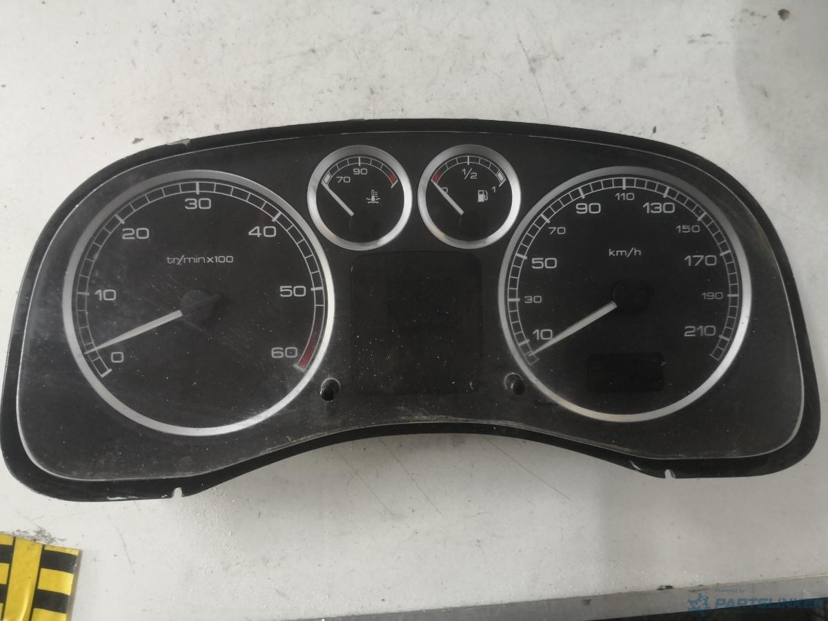 Ceasuri bord PEUGEOT 307 1.4 hdi SW (3H) [ 2002 - 2009 ] OEM 216518625c