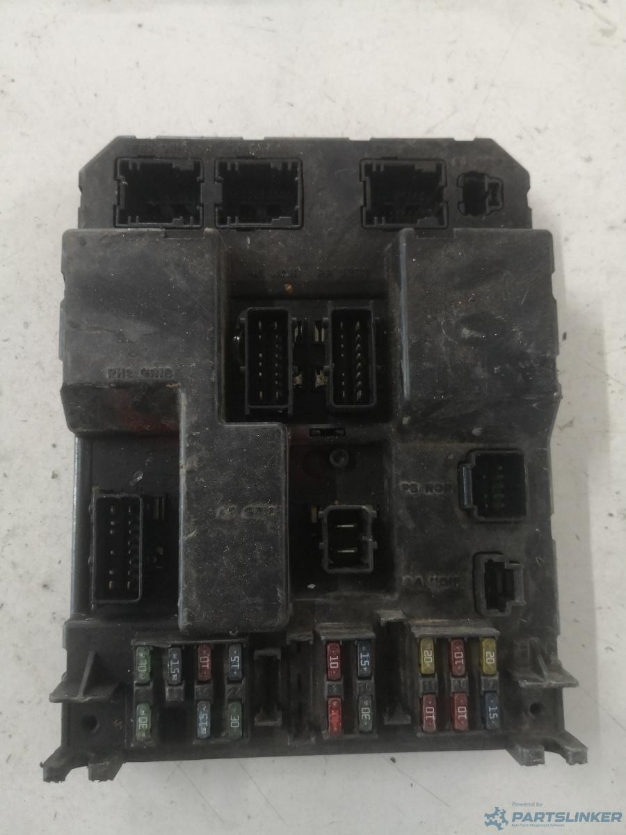 Panou sigurante PEUGEOT 307 SW (3H) [ 2002 - 2009 ] OEM 9603197060