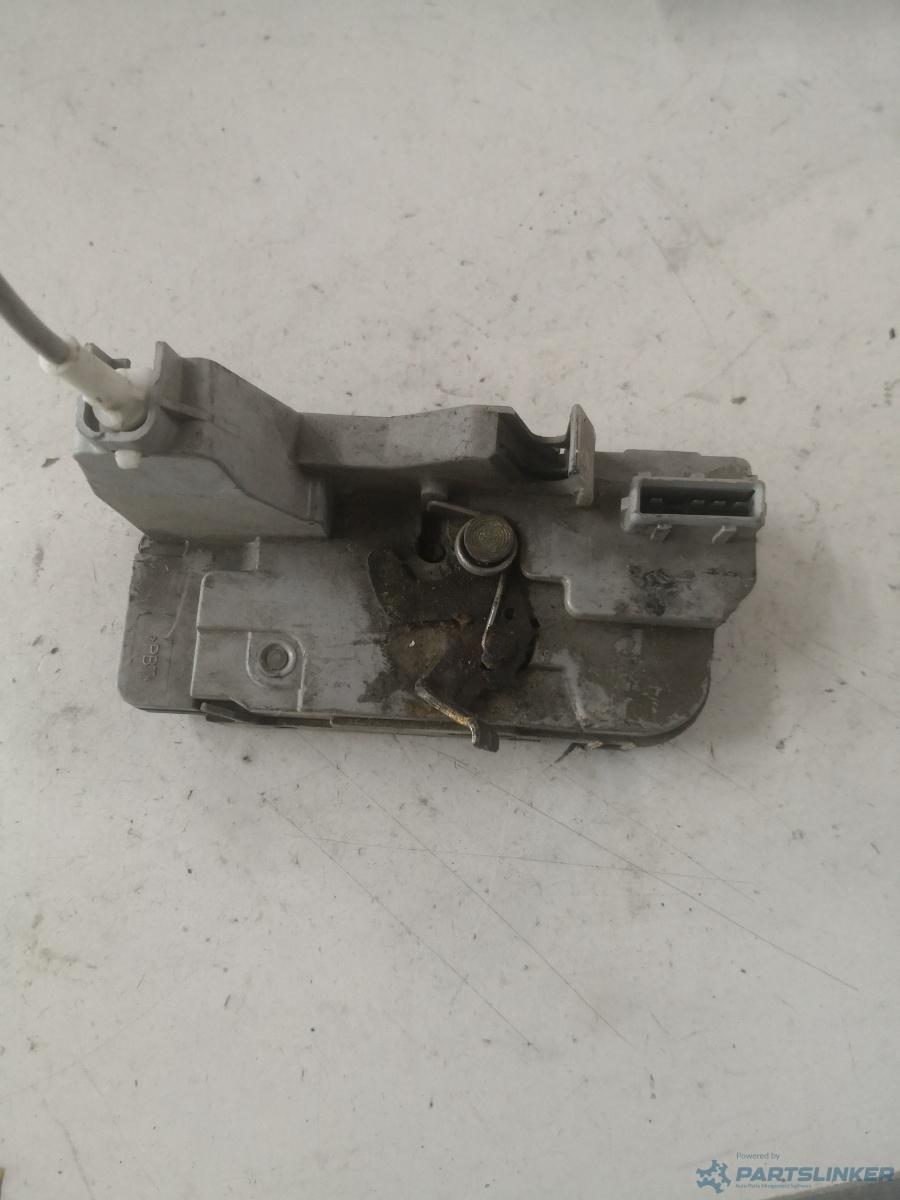 Broasca usa dreapta spate PEUGEOT 307 SW (3H) [ 2002 - 2009 ] – foto 2