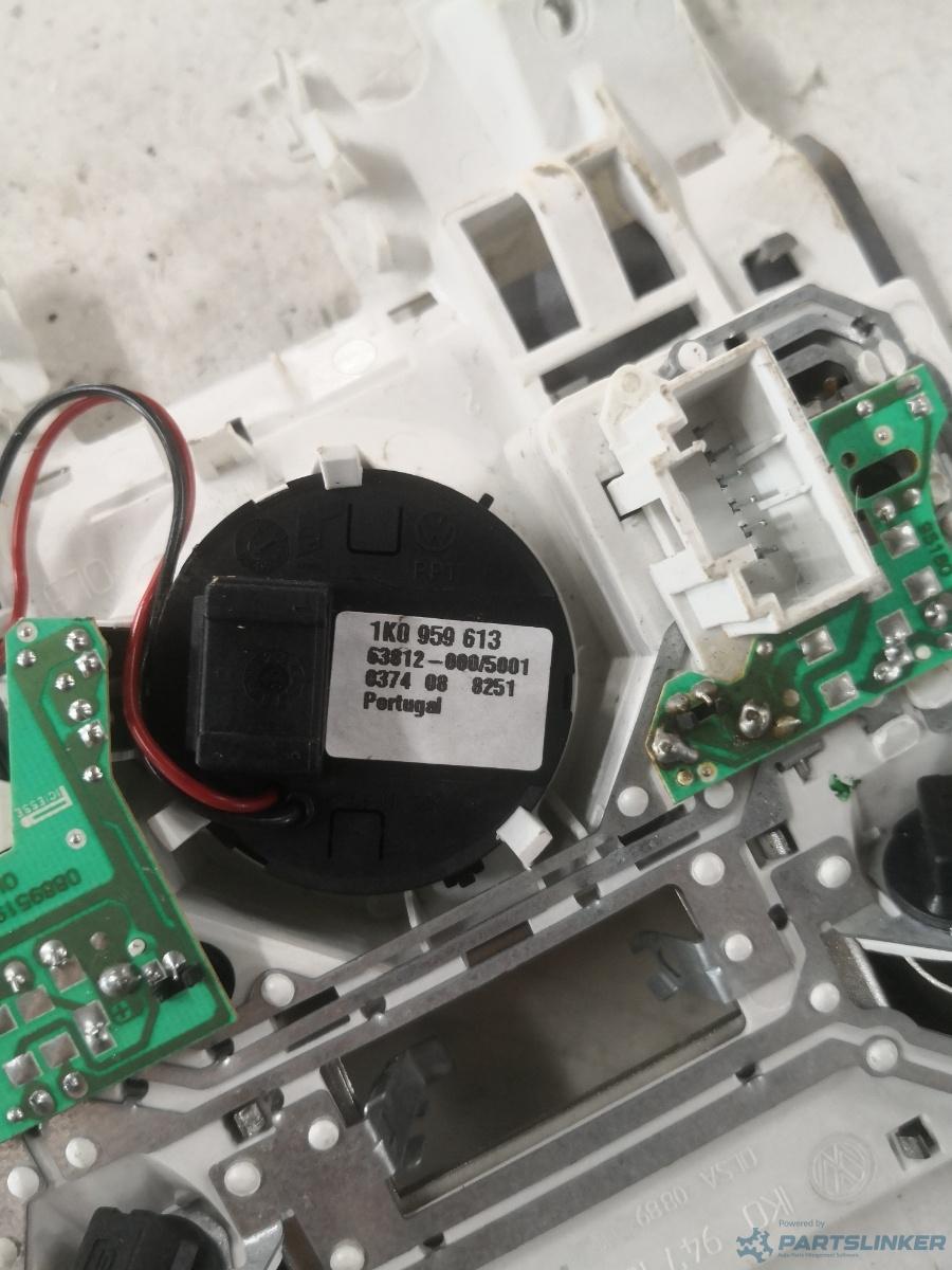 Lumini plafon VOLKSWAGEN PASSAT Variant (3B6) [ 2000 - 2005 ] OEM 1k0959613 – foto 2