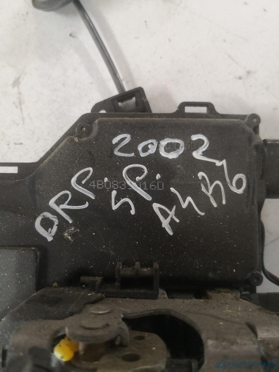 Broasca usa dreapta spate AUDI A4 II (8E2, B6) [ 2000 - 2005 ] OEM 4b0839016d – foto 2