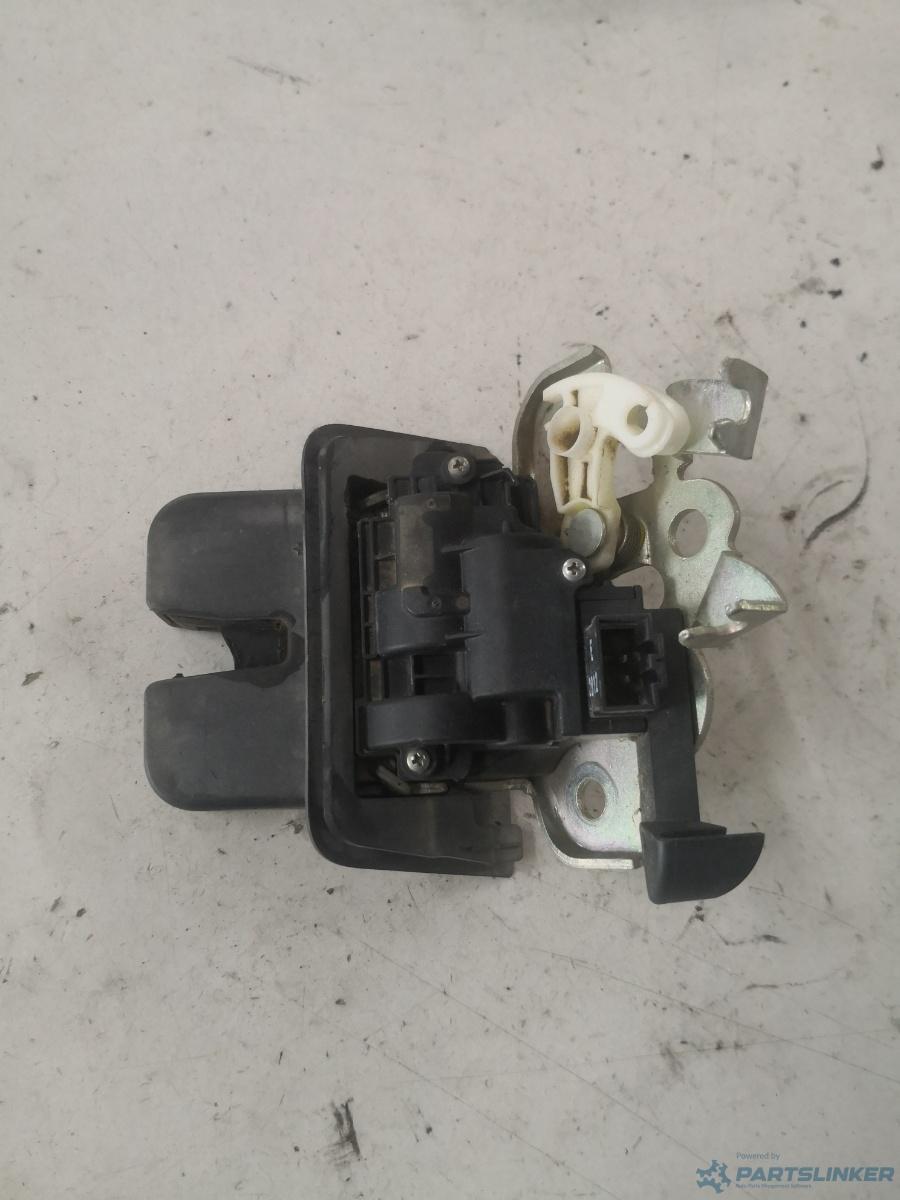 Broasca haion AUDI A6 IV Avant (4G5, C7, 4GD) [ 2011 - 2018 ] – foto 2