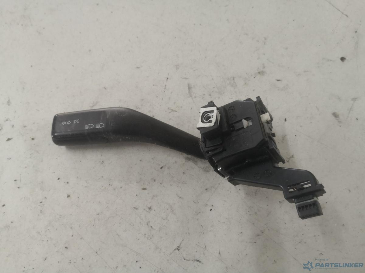 Maneta semnalizare VOLKSWAGEN GOLF V (1K1) [ 2003 - 2009 ] OEM 1k0953513cn