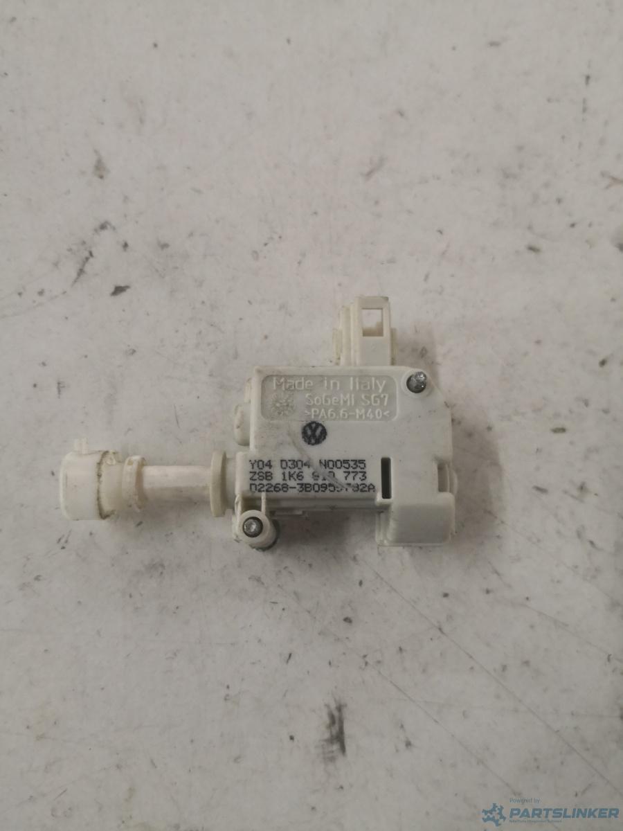 Motoras rezervor VOLKSWAGEN GOLF V (1K1) [ 2003 - 2009 ] OEM 1k6910773