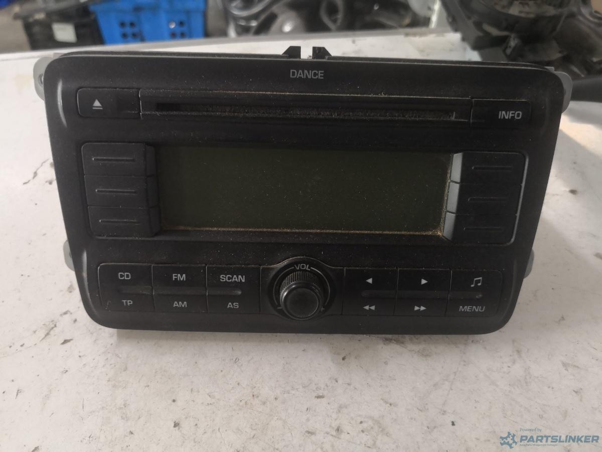 CD player auto SKODA FABIA II (542) [ 2006 - 2014 ] OEM 5j0035161a