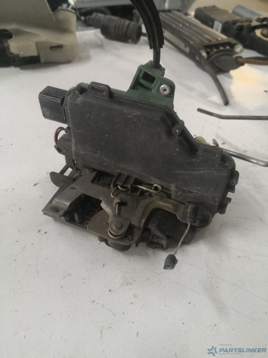 Broasca usa dreapta fata SKODA SUPERB (3U4) [ 2001 - 2008 ] OEM 3b0837085e