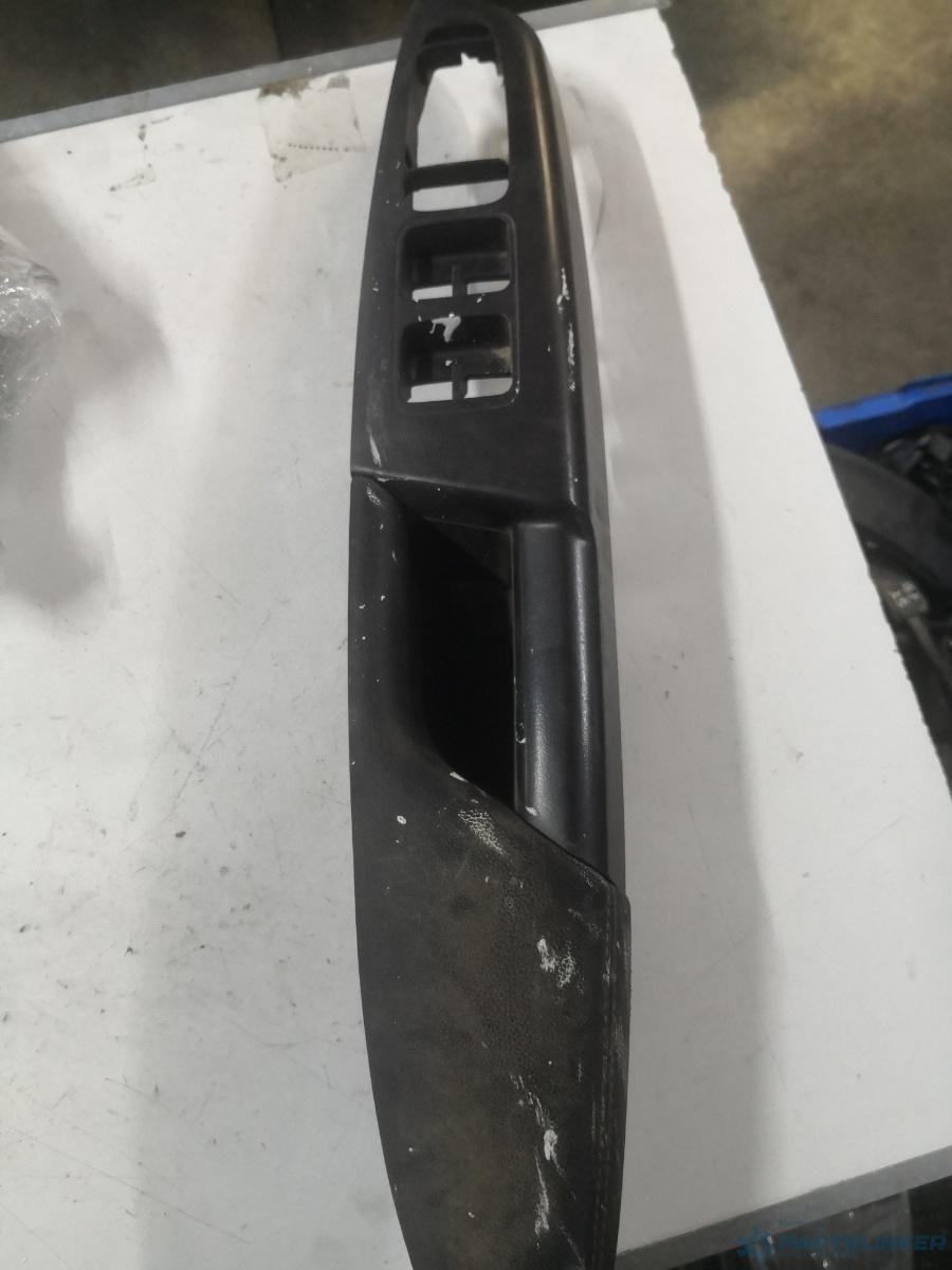 Maner usa interior  stanga fata KIA SPORTAGE (QL, QLE) [ 2015 - > ] OEM 82710f1010