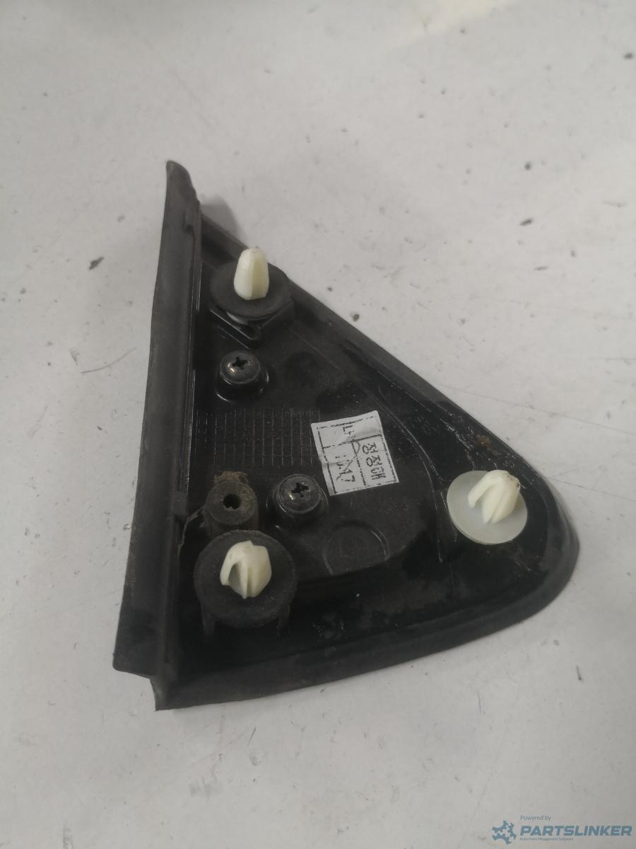 Ornament geam stanga fata KIA SPORTAGE (QL, QLE) [ 2015 - > ] OEM 86180d9000 – foto 2