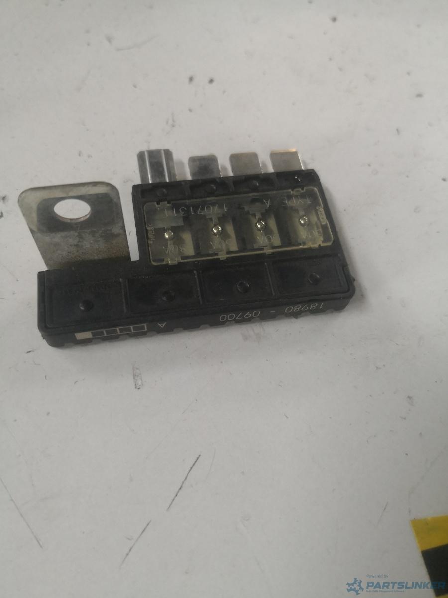 Cutie sigurante  KIA SPORTAGE (QL, QLE) [ 2015 - > ] OEM 1898009700 – foto 2
