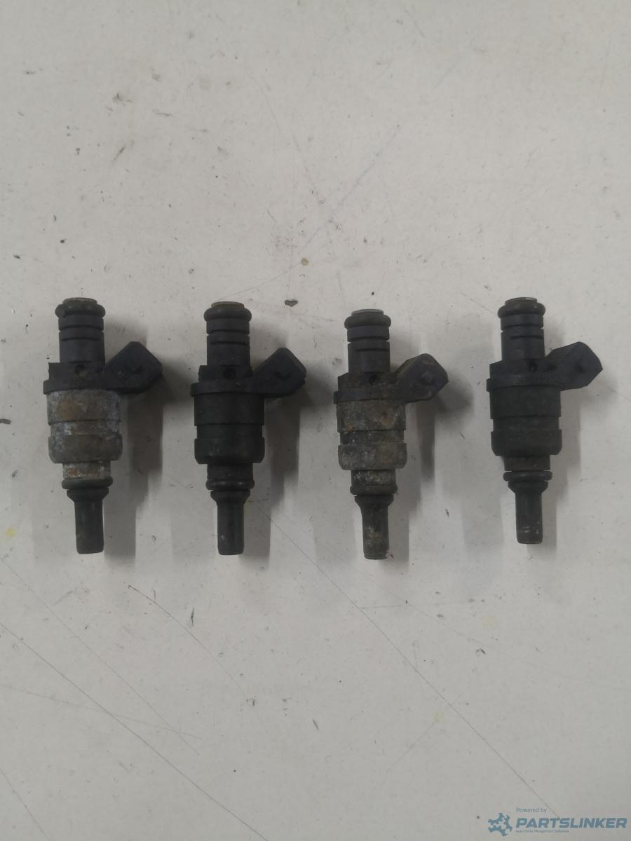Set injectoare BMW 3 IV E46 1998 - 2005 320 i M52 B20 (206S4) 1439800