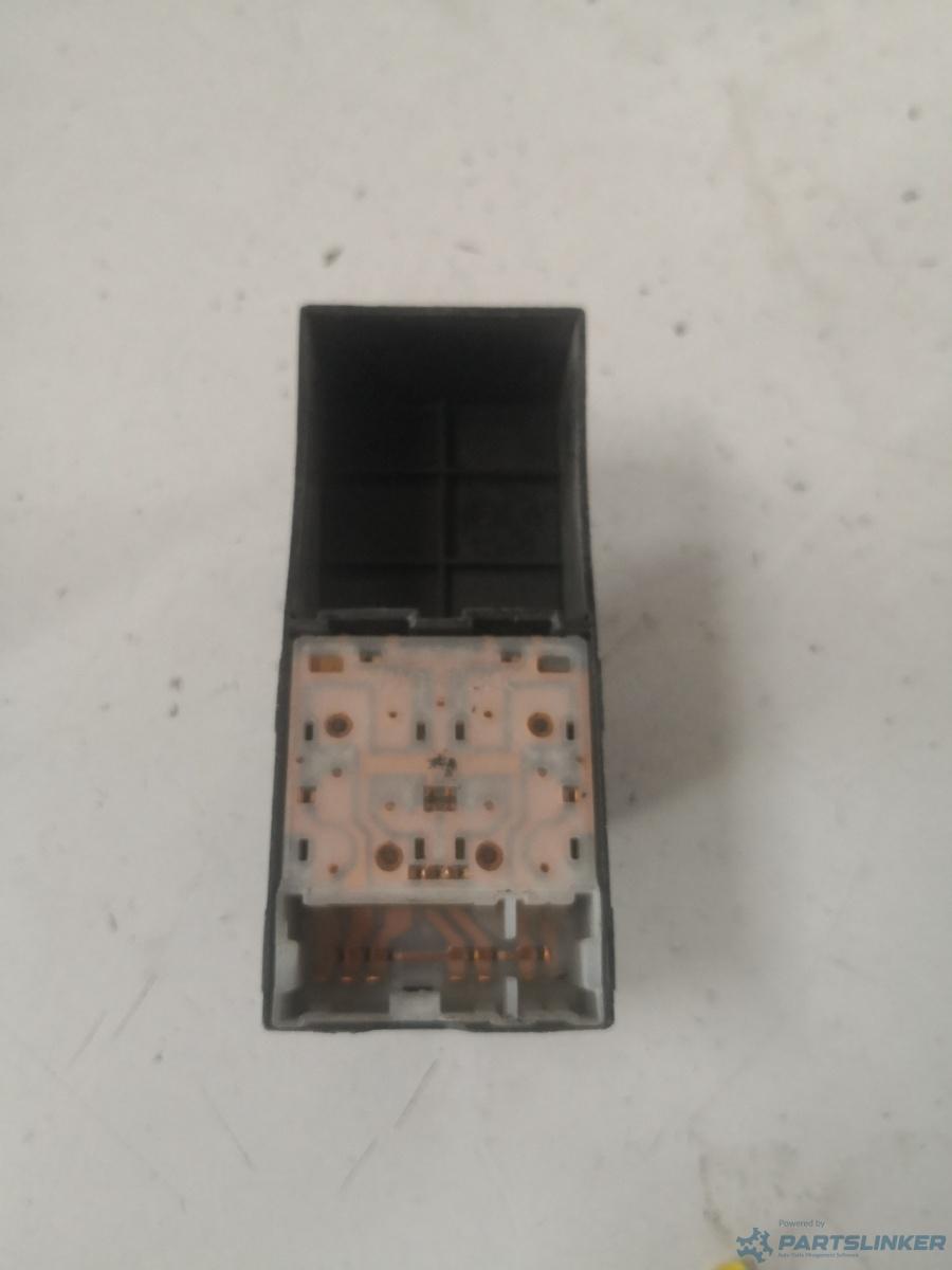 Buton avarie stanga fata NISSAN MICRA II (K11) [ 1992 - 2007 ] – foto 2