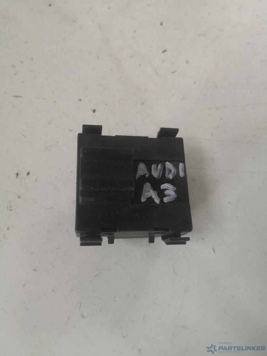Butoane geamuri electrice stanga fata AUDI A3 8L1 1996 - 2006 8L0959851 – foto 2