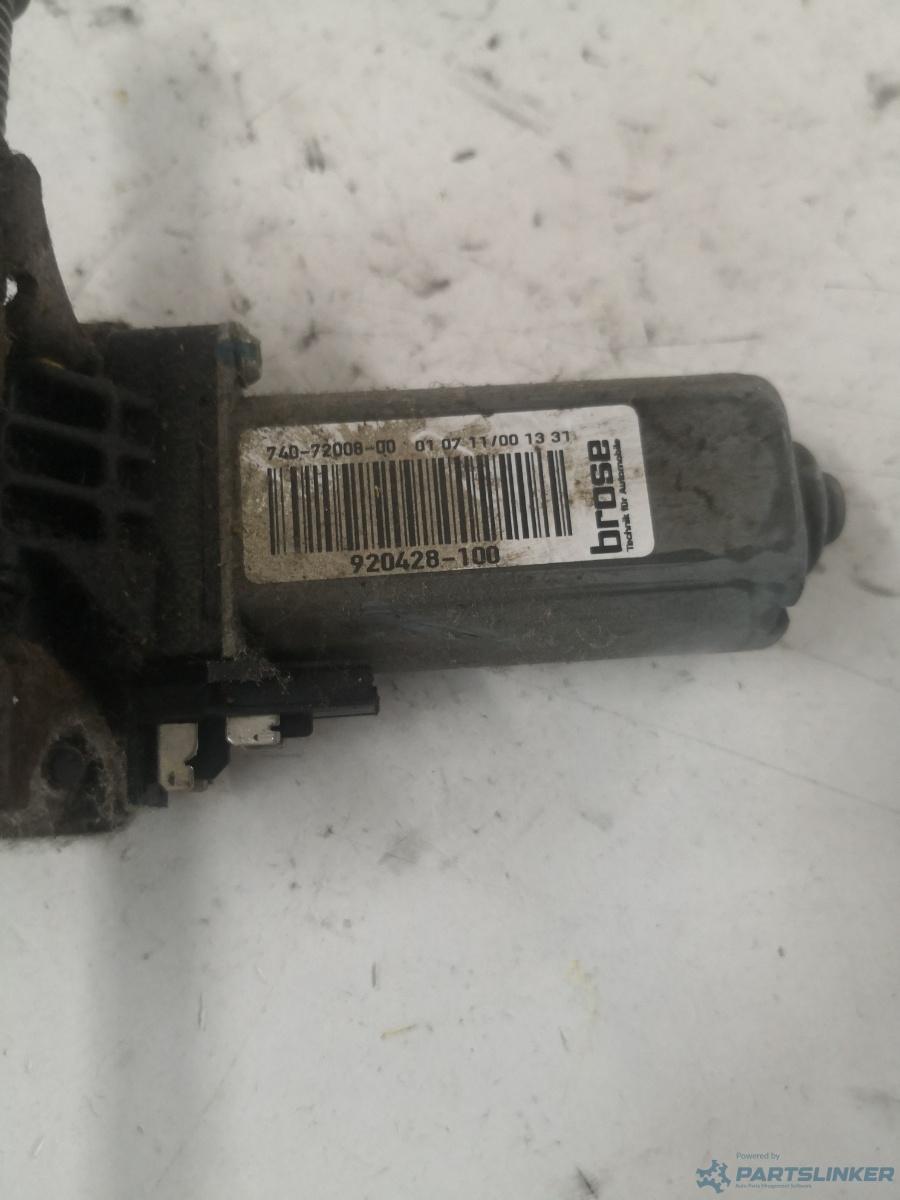 Motoras scaun miscare fata/spate stanga fata JEEP GRAND CHEROKEE IV (WK, WK2) [ 2010 - > ] OEM 920428100 – foto 2