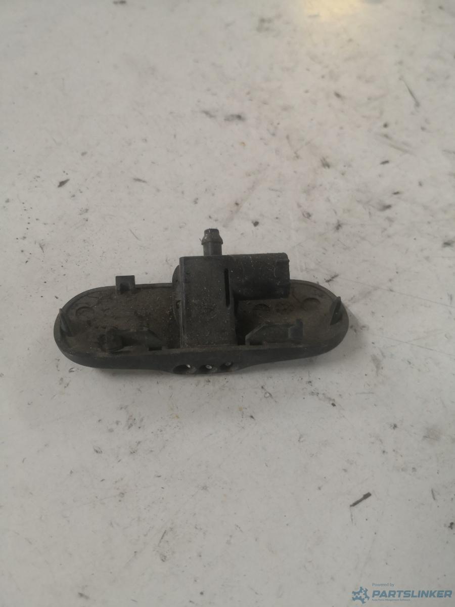 Stropitoare parbriz  VOLKSWAGEN PASSAT CC (357) [ 2008 - 2012 ] – foto 2