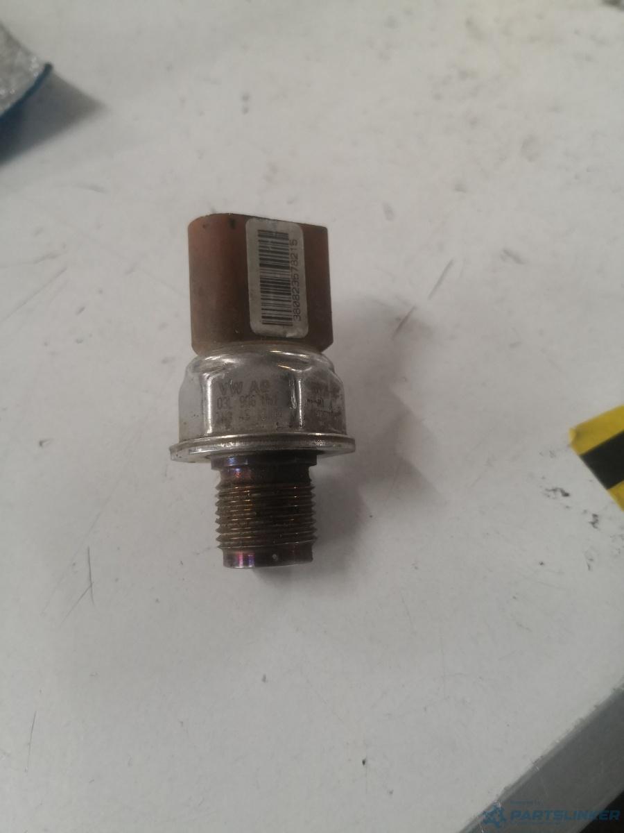 Senzor presiune combustibil VOLKSWAGEN PASSAT CC (357) [ 2008 - 2012 ] OEM 03l906051