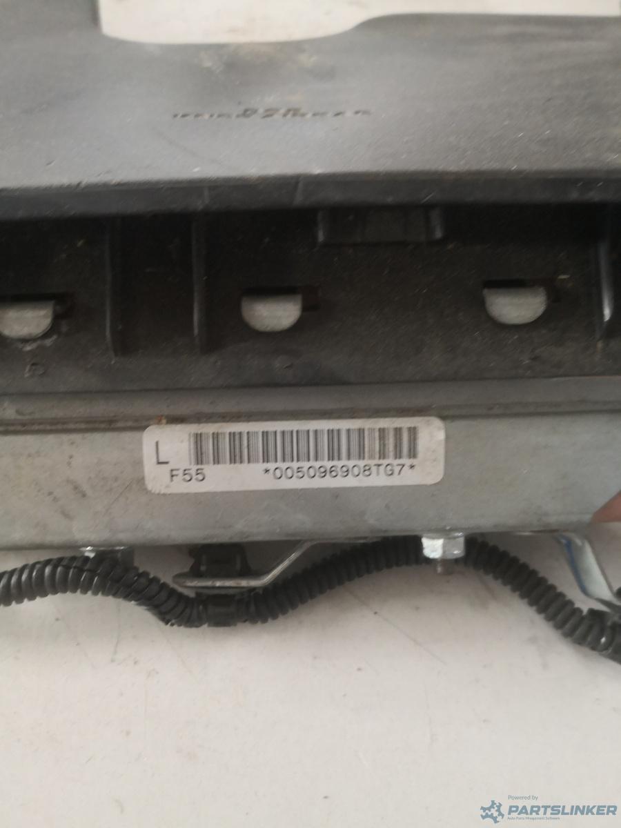 Airbag pasager TOYOTA YARIS (_P9_) [ 2005 - > ] OEM 005096908tg7 – foto 2