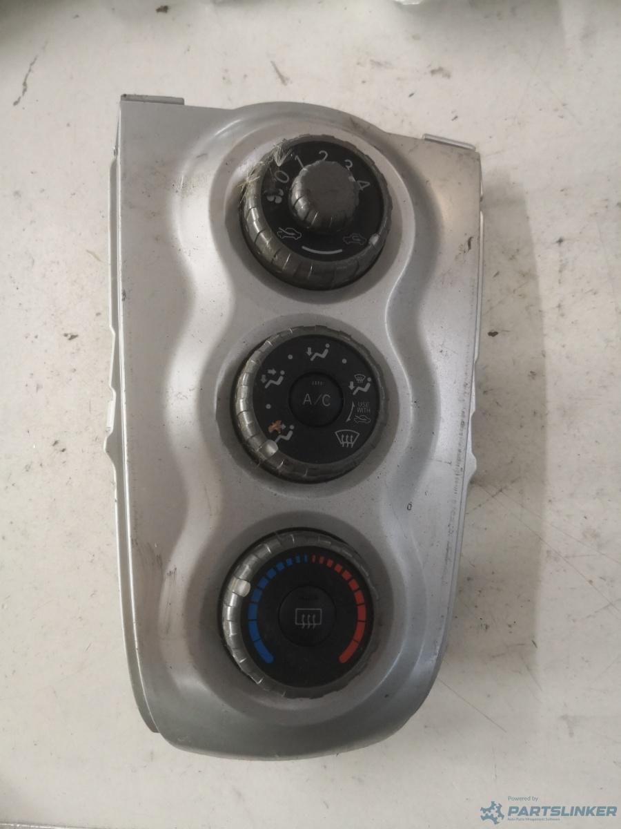 Climatizare TOYOTA YARIS (_P9_) [ 2005 - > ] OEM 55901