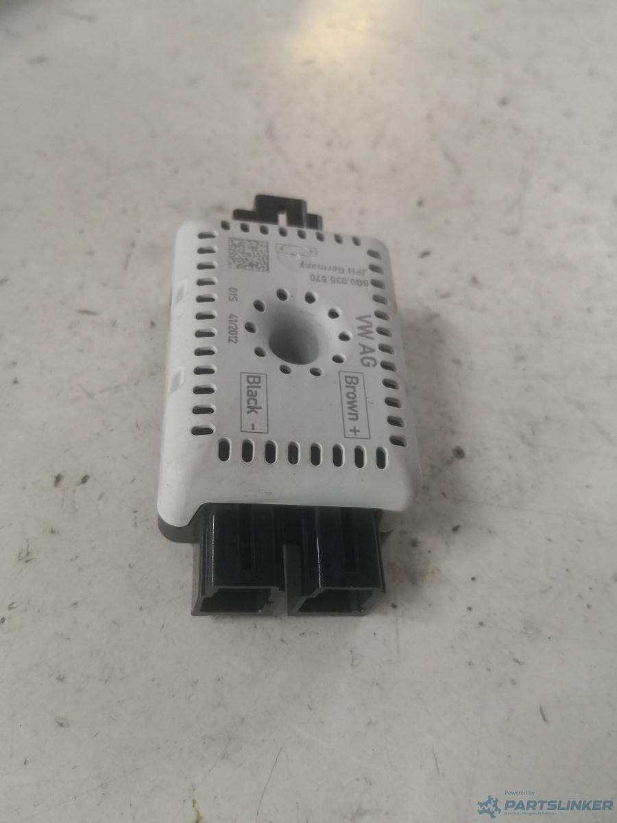 Calculator amplificator antena VOLKSWAGEN GOLF VII (5G1, BE1) [ 2012 - > ] OEM 5q0035570 – foto 2