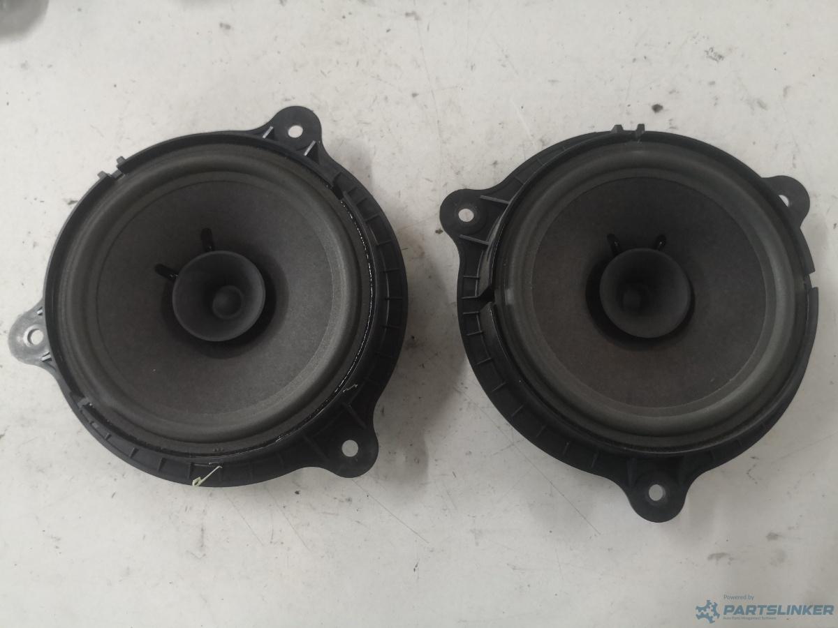 Set boxe dreapta spate NISSAN NOTE (E12) [ 2012 - > ] 1.2 (HR12DE) 59KW|80HP