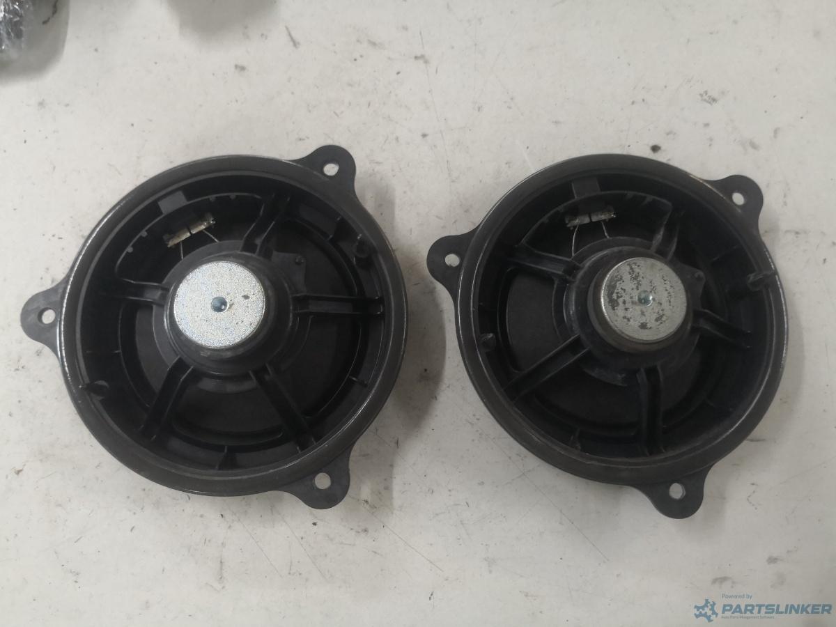 Set boxe dreapta spate NISSAN NOTE (E12) [ 2012 - > ] 1.2 (HR12DE) 59KW|80HP – foto 2