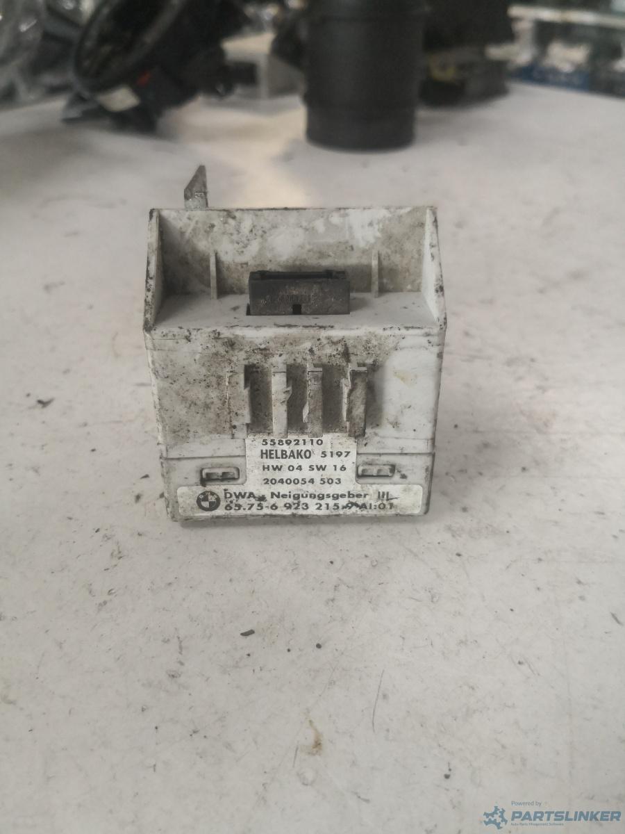 Modul carlig BMW 3 IV (E46) [ 1998 - 2005 ] OEM 55892110