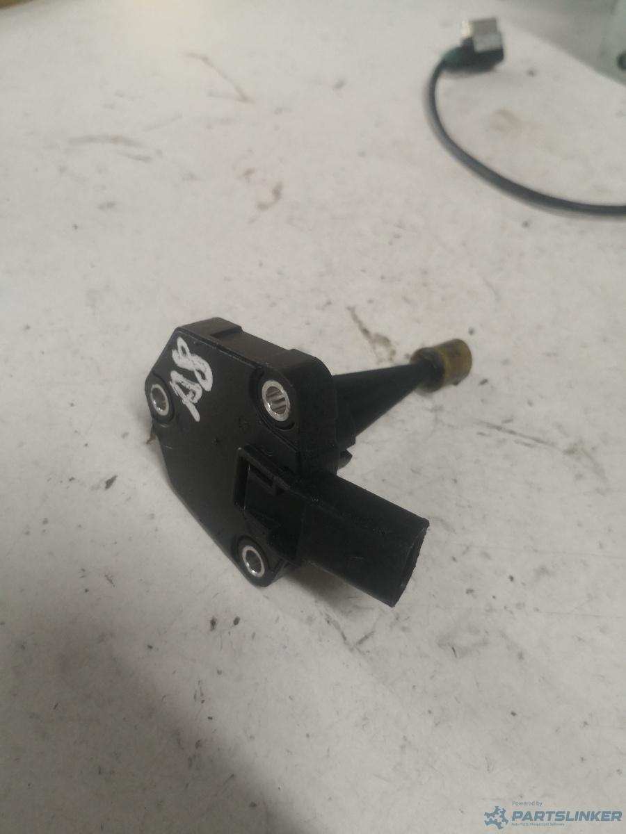 Senzor nivel ulei AUDI A8 III (4H2, 4H8, 4HC, 4HL) [ 2009 - 2018 ] OEM 03c907660c