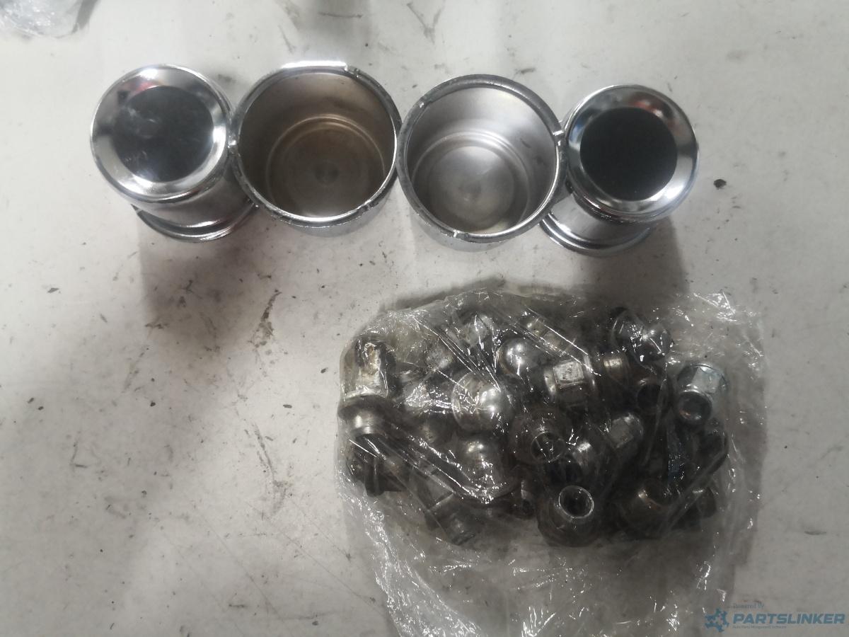 Piulite/capace centrale MITSUBISHI L200 [ 0 - > ]