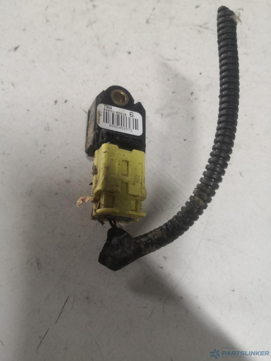 Senzor impact airbag TOYOTA YARIS (_P9_) [ 2005 - > ] OEM 898310d010