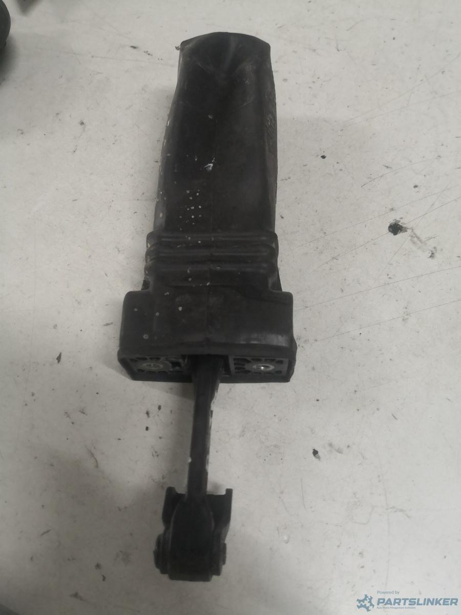 Opritor usa dreapta fata AUDI A8 III (4H2, 4H8, 4HC, 4HL) [ 2009 - 2018 ] OEM 4h0837267