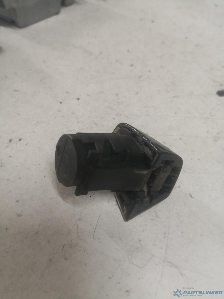 Capac maner  dreapta spate AUDI A8 III (4H2, 4H8, 4HC, 4HL) [ 2009 - 2018 ] OEM 8t0837167a – foto 2