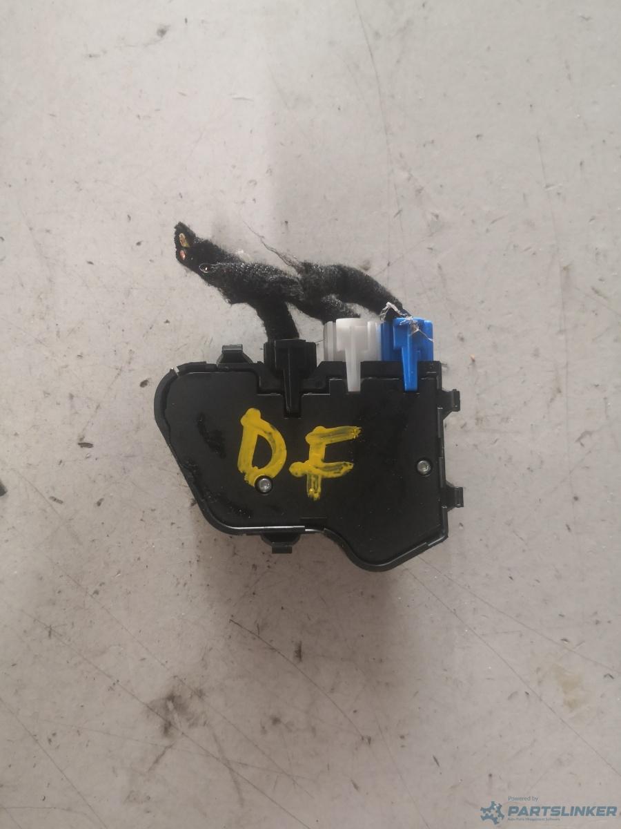 Reglaj scaun dreapta fata MERCEDES-BENZ C-CLASS (W204) [ 2007 - 2014 ] OEM A2048709010 – foto 2