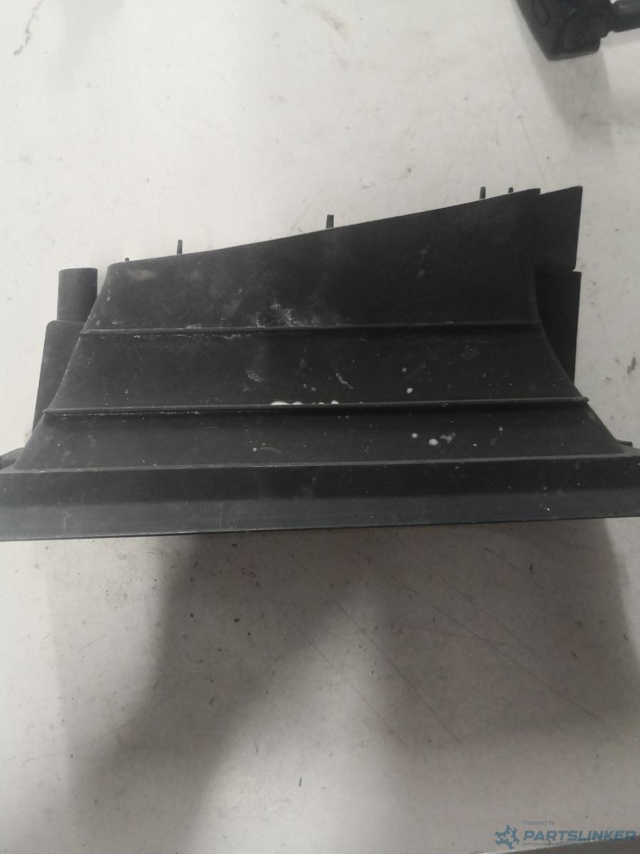 Suport filtru aer AUDI A8 III (4H2, 4H8, 4HC, 4HL) [ 2009 - 2018 ] – foto 2