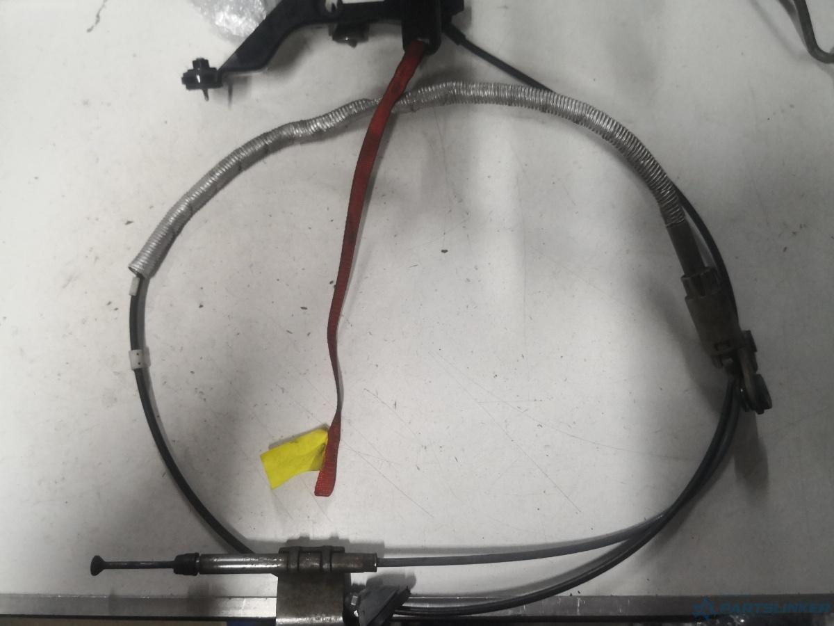 Cablu timonerie AUDI A8 III (4H2, 4H8, 4HC, 4HL) [ 2009 - 2018 ] OEM 4h2713252