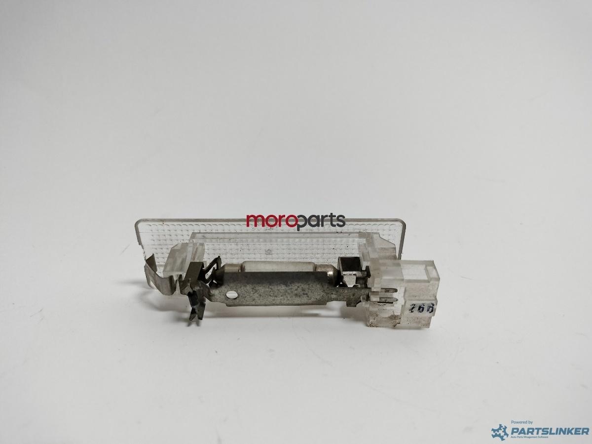 Lampa interioara portbagaj SEAT LEON II 1P1 2005 - 2013 7L6947101A