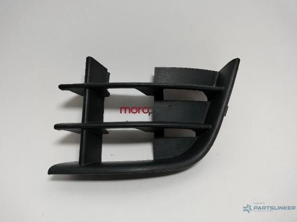 Grila bara stanga fata SKODA ROOMSTER (5J) [ 2006 - 2015 ] VAG OEM 5J0853665A