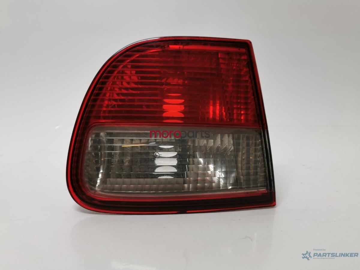 Lampa stop stanga haion 1M6945091B Seat Leon (1M1) Hatchback 2006 1.9 TDI SEAT LEON (1M1) [ 1999 - 2006 ] OEM 1M6945091B