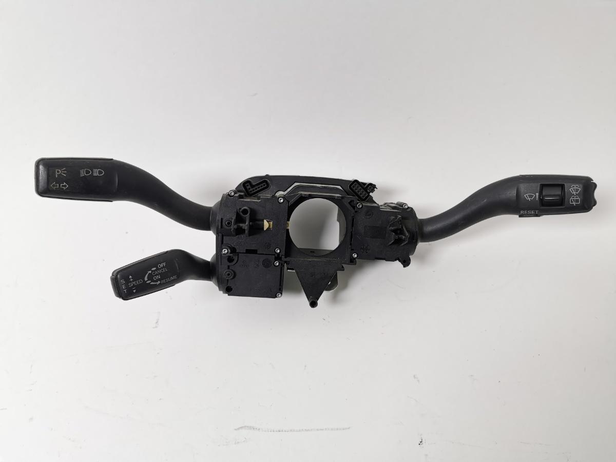 Maneta actionare stergatoare AUDI Q7 4LB 2006 - 2016 3.0 TDI quattro BUG 4F0953549D