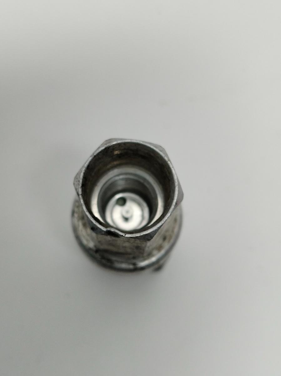 Senzor de presiune aer conditionat (AC) SEAT CORDOBA Vario 6K5 1996 - 2002 1J0959126