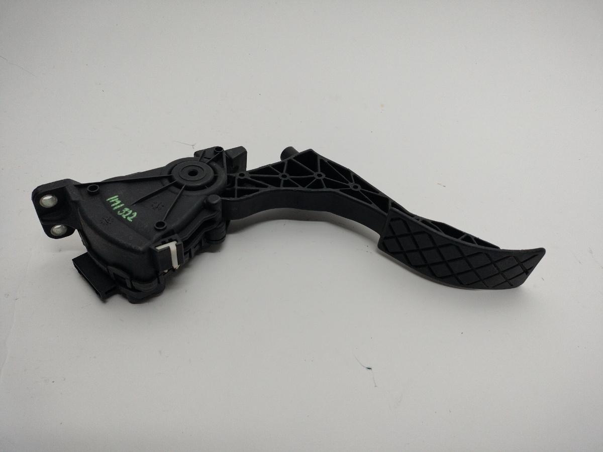 Pedala acceleratie Seat Leon (1M1) Hatchback 2006 1.9 TDI SEAT LEON (1M1) [ 1999 - 2006 ] OEM 6Q1721503B