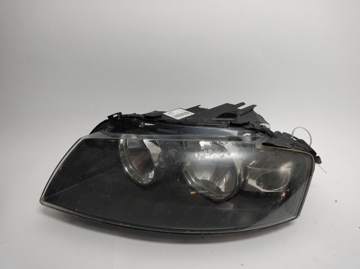 Far stanga fata AUDI A3 II 8P1 2003 - 2013 1.6 BGU, BSE, BSF VAG 8P0941003K