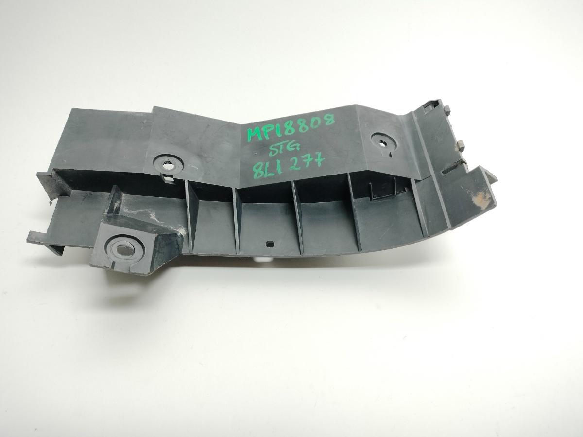 Suport bara stanga spate AUDI A3 (8L1) [ 1996 - 2006 ] 1.6 (AVU, BFQ) 75KW|102HP VAG OEM 8L0807377E