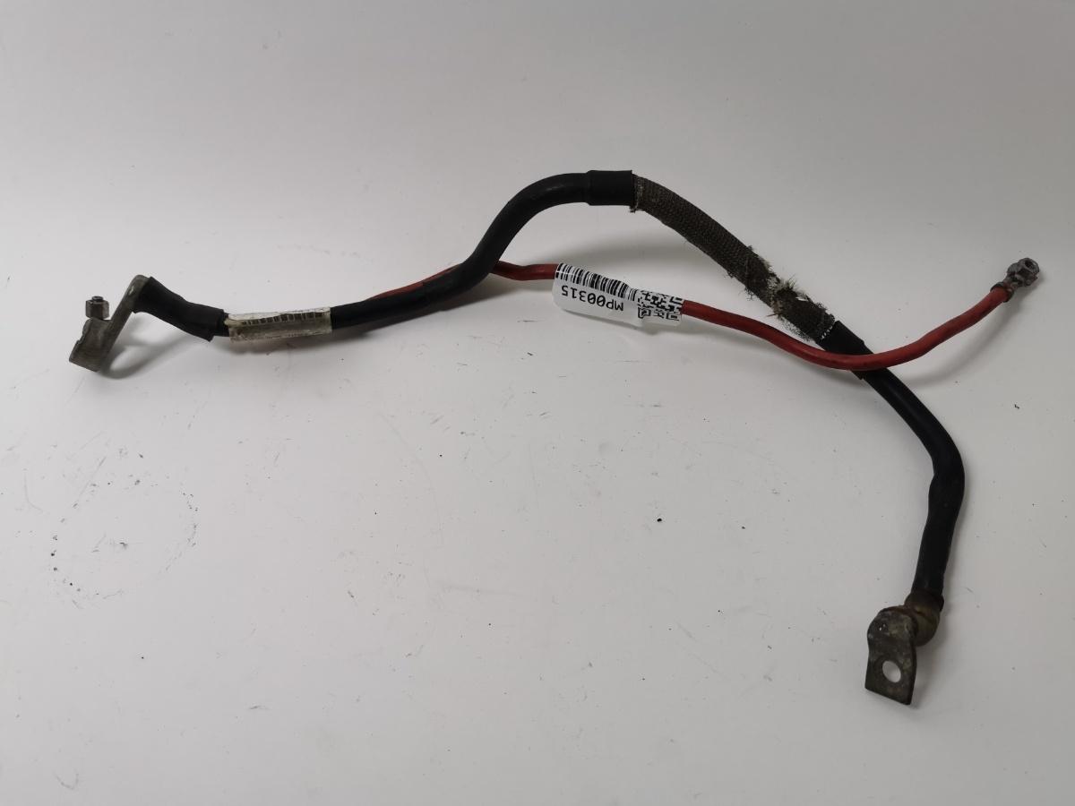 Borna baterie plus Volkswagen Touran (1T3) 2.0 TDI CFHC 2012 VOLKSWAGEN TOURAN (1T3) [ 2010 - 2015 ] OEM 1K0971228L