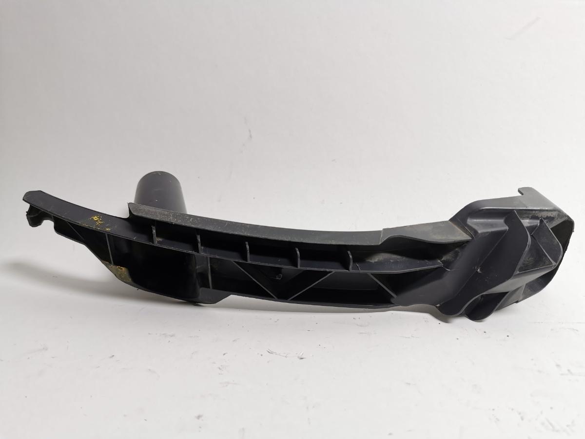Suport de montare faruri dreapta fata VOLKSWAGEN GOLF V 1K1 2003 - 2009 2.0 TDI 16V BKD VAG 1K0807890A