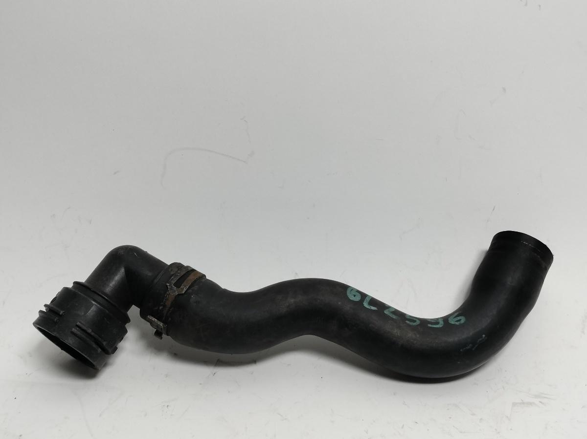 Furtun apa Seat Cordoba (6L2) Berlina 2003 1.9 SDI OEM 6Q0122101AK