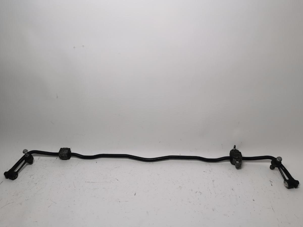 Bara antiruliu/stabilizatoare spate AUDI A8 II 4E2, 4E8 2002 - 2010 VAG 8D0511439