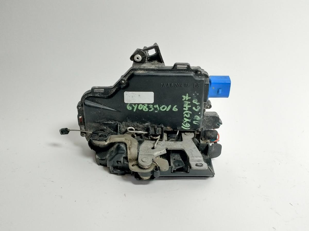Broasca dreapta spate Skoda Fabia (6Y2) Hatchback 1.2 6v BMD 2005 SKODA FABIA (6Y2) [ 1999 - 2008 ] OEM 6Y0839016