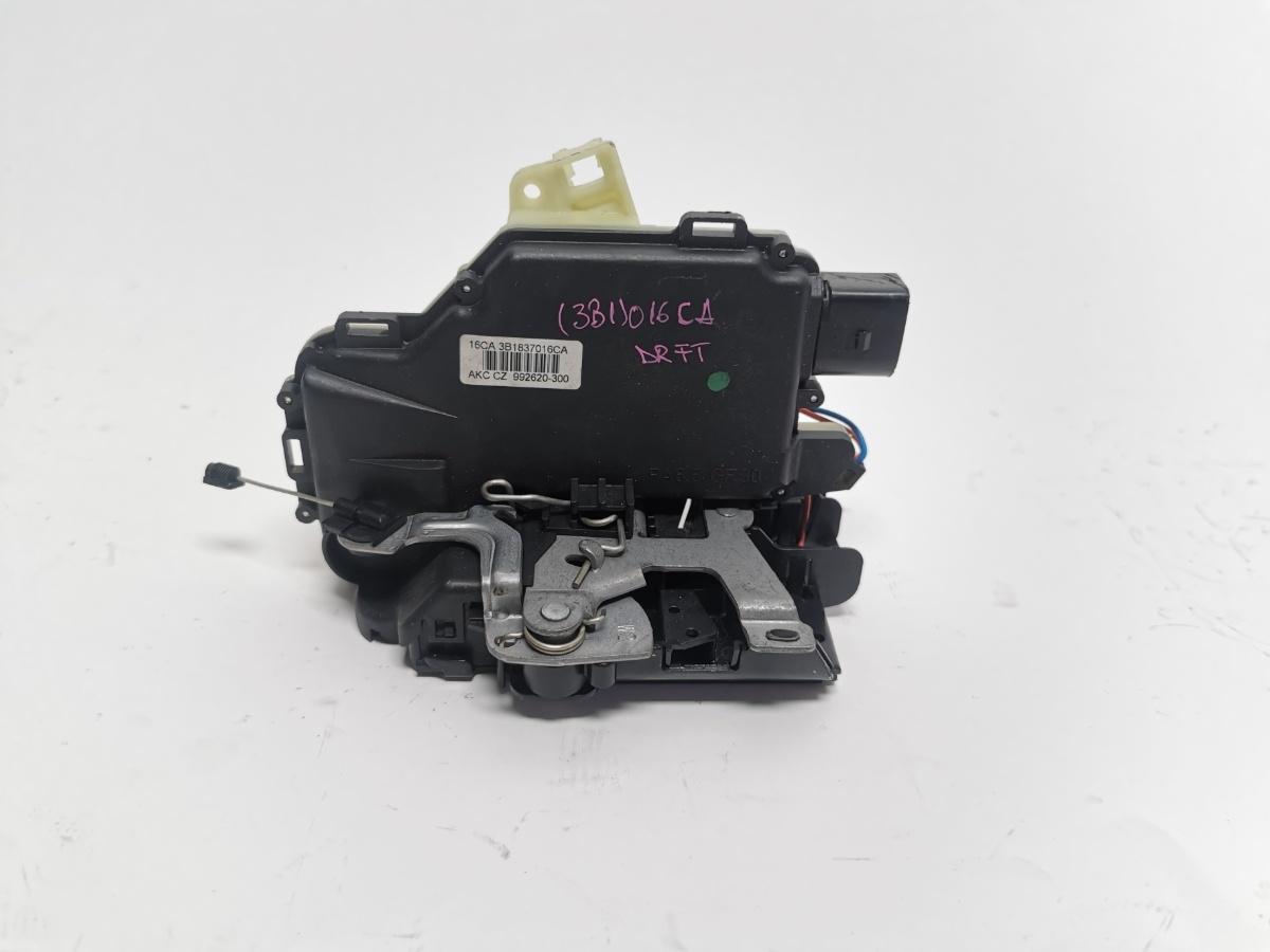 Broasca usa dreapta fata Skoda Octavia 1 3B1837016CA SKODA OCTAVIA [ 1959 - 1971 ] OEM 3B1837016CA