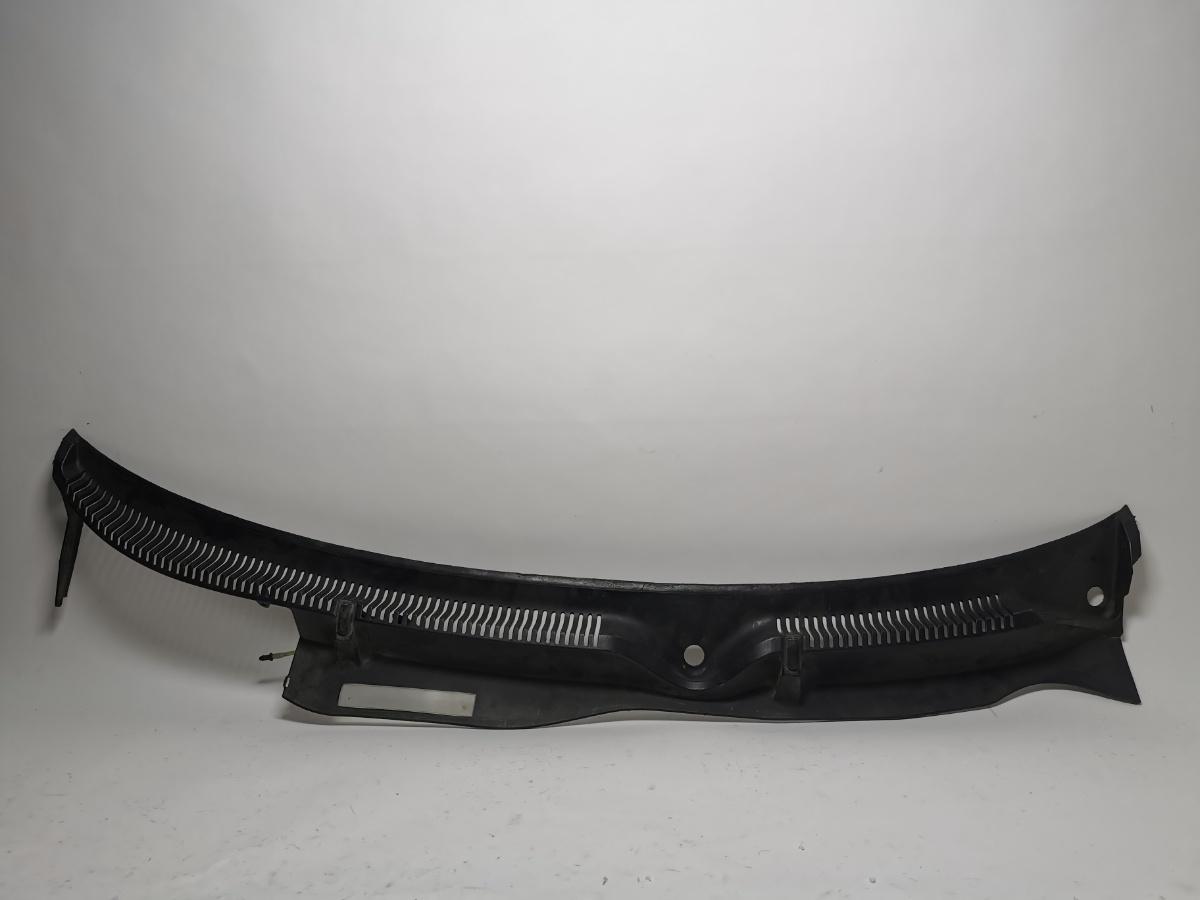 Grila stergatoare Seat Leon (1M) Hatchback 2001 1.6 16v B OEM 1M1853185