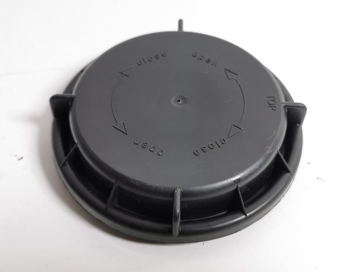 Protectie anti-praf faruri VOLKSWAGEN GOLF PLUS 5M1, 521 2004 - 2013 1.6 BSE, BSF, CCSA, CMXA HELLA 147 353-00 14735300